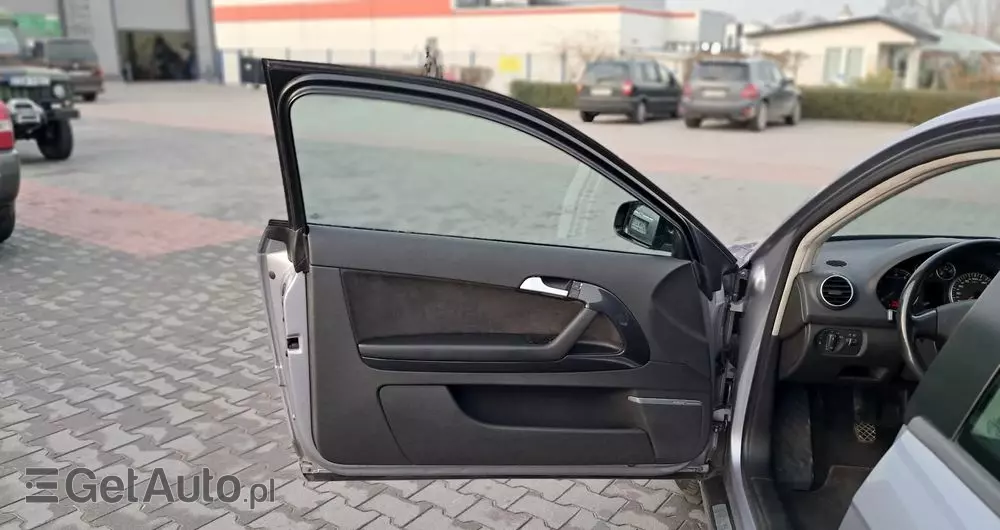 AUDI A3 2.0 FSI Attraction