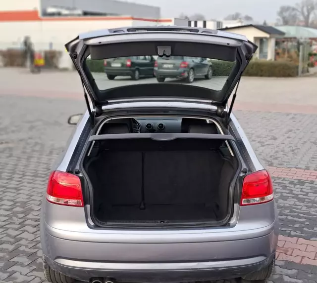 AUDI A3 2.0 FSI Attraction