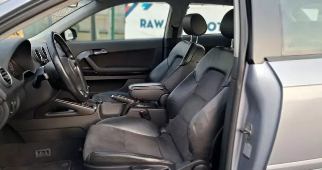 AUDI A3 2.0 FSI Attraction