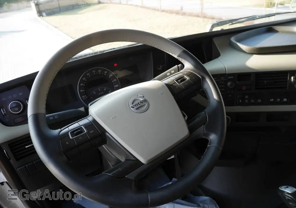 VOLVO FH 4 /500 KM/ STANDARD/ EURO-6 