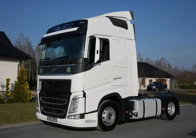 VOLVO FH 4 /500 KM/ STANDARD/ EURO-6 