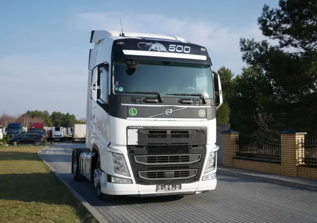 VOLVO FH 4 /500 KM/ STANDARD/ EURO-6 