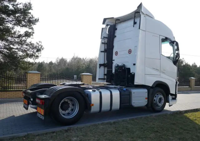 VOLVO FH 4 /500 KM/ STANDARD/ EURO-6 
