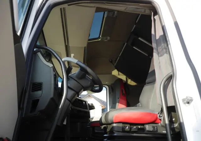 VOLVO FH 4 /500 KM/ STANDARD/ EURO-6 