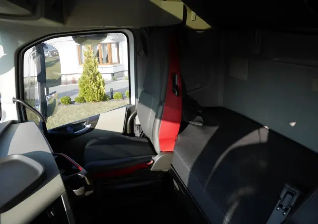 VOLVO FH 4 /500 KM/ STANDARD/ EURO-6 