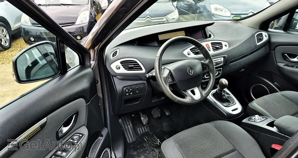 RENAULT Grand Scenic Gr 1.6 16V Tech Run