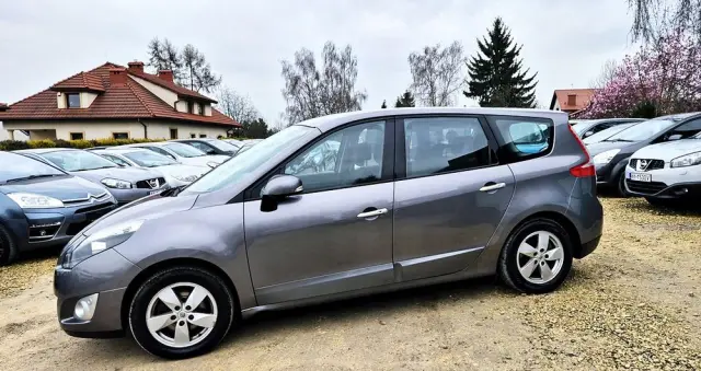 RENAULT Grand Scenic Gr 1.6 16V Tech Run
