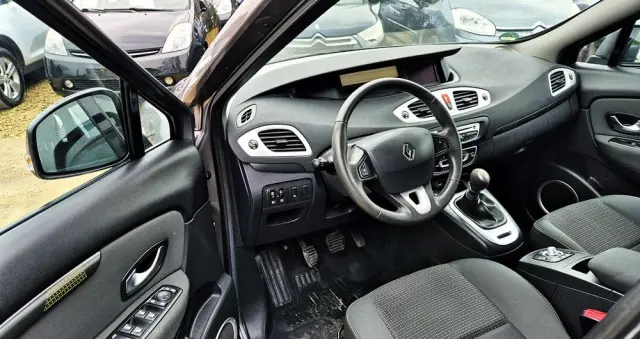 RENAULT Grand Scenic Gr 1.6 16V Tech Run