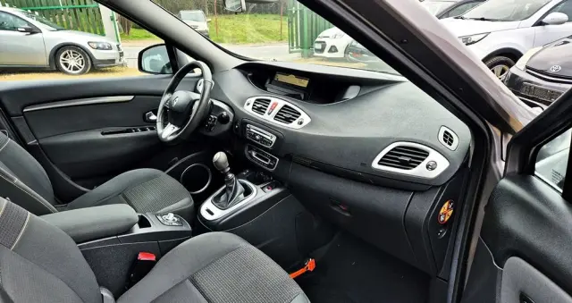 RENAULT Grand Scenic Gr 1.6 16V Tech Run