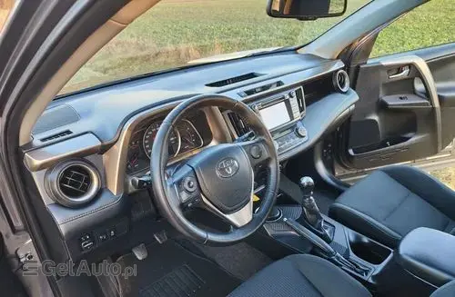 TOYOTA Rav 4 
