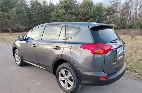 TOYOTA Rav 4 