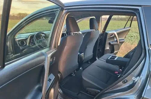 TOYOTA Rav 4 