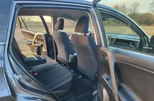 TOYOTA Rav 4 
