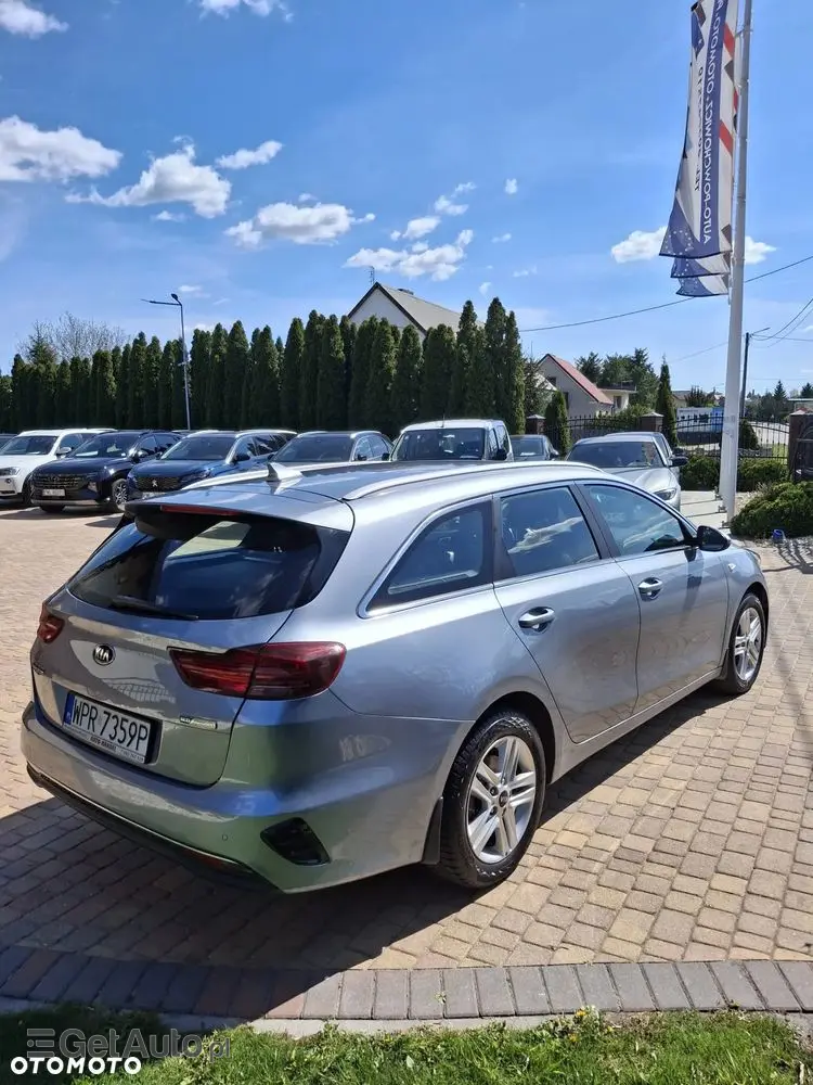 KIA Ceed 1.6 CRDi mHEV M