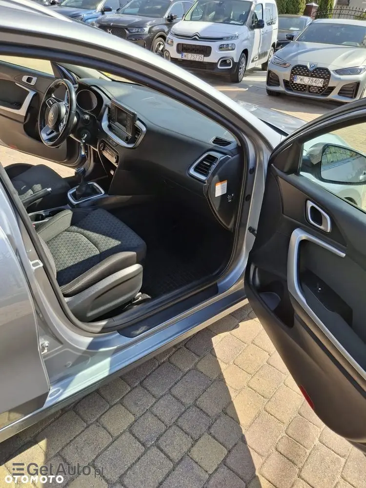 KIA Ceed 1.6 CRDi mHEV M