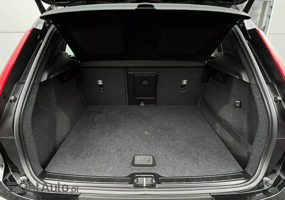 VOLVO XC 40 T5 Plug-In Hybrid Inscription