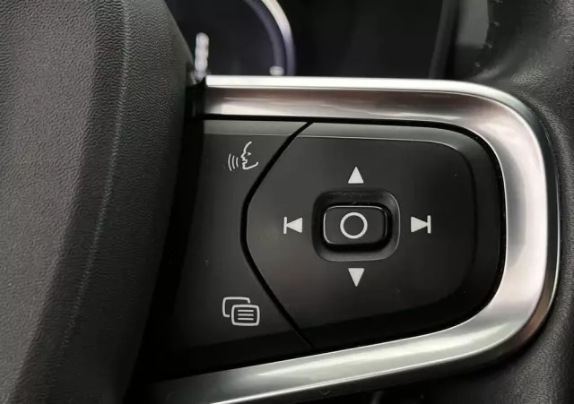 VOLVO XC 40 T5 Plug-In Hybrid Inscription