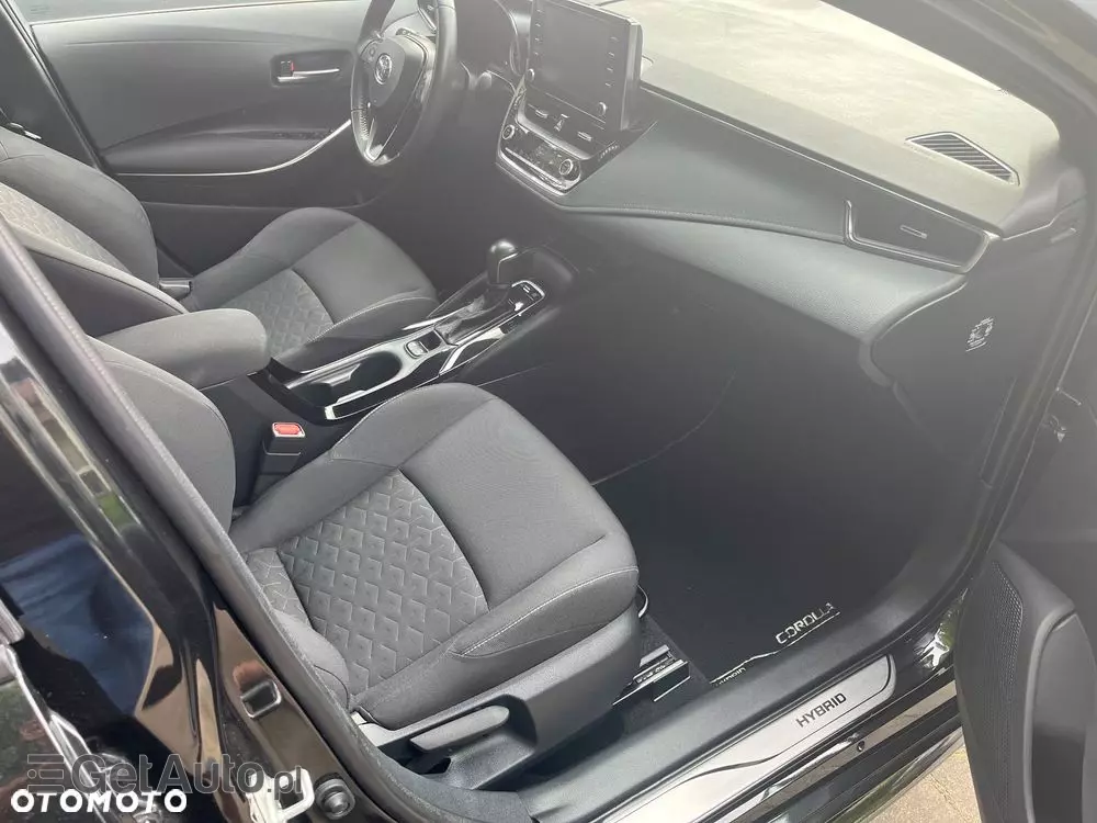 TOYOTA Corolla 1.8 Hybrid Comfort