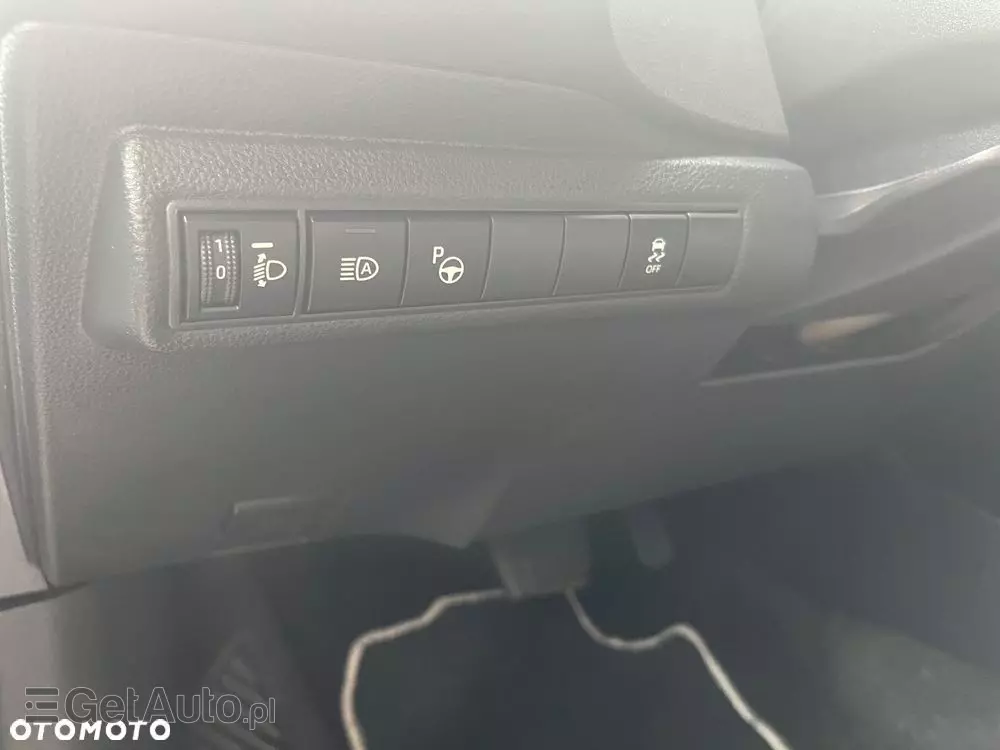 TOYOTA Corolla 1.8 Hybrid Comfort