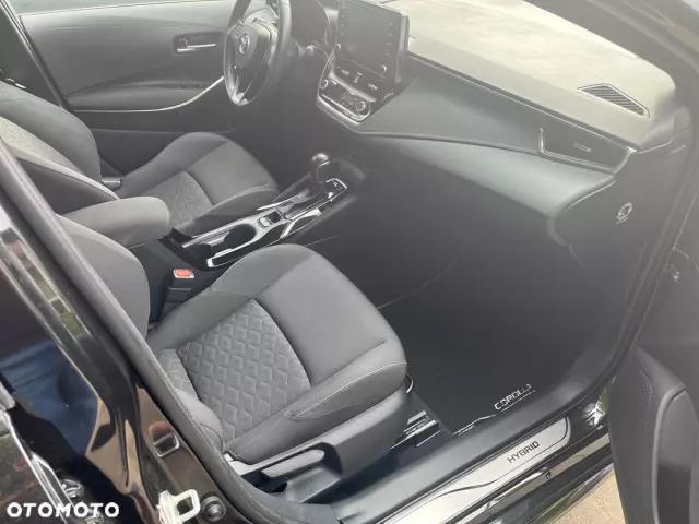 TOYOTA Corolla 1.8 Hybrid Comfort