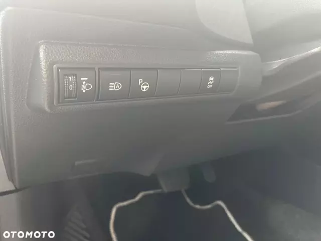 TOYOTA Corolla 1.8 Hybrid Comfort