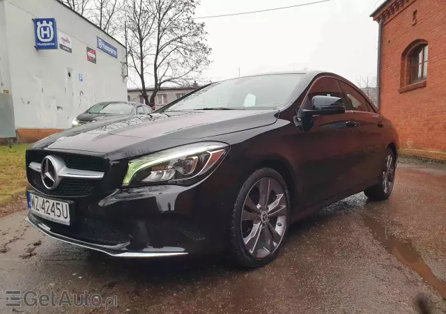 MERCEDES-BENZ CLA 180 7G-DCT
