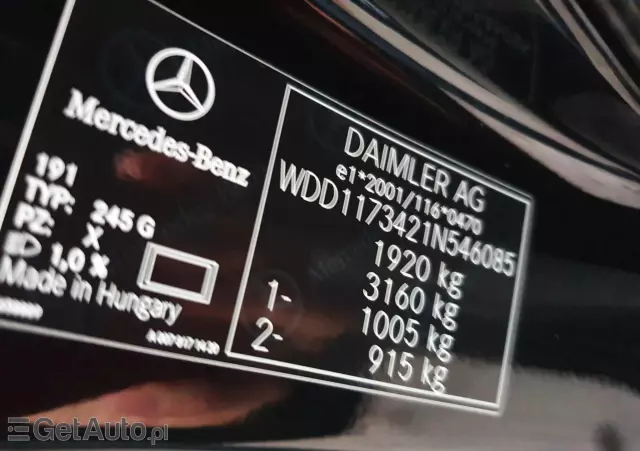 MERCEDES-BENZ CLA 180 7G-DCT