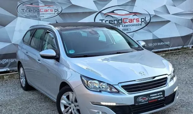 PEUGEOT 308 