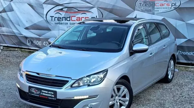 PEUGEOT 308 