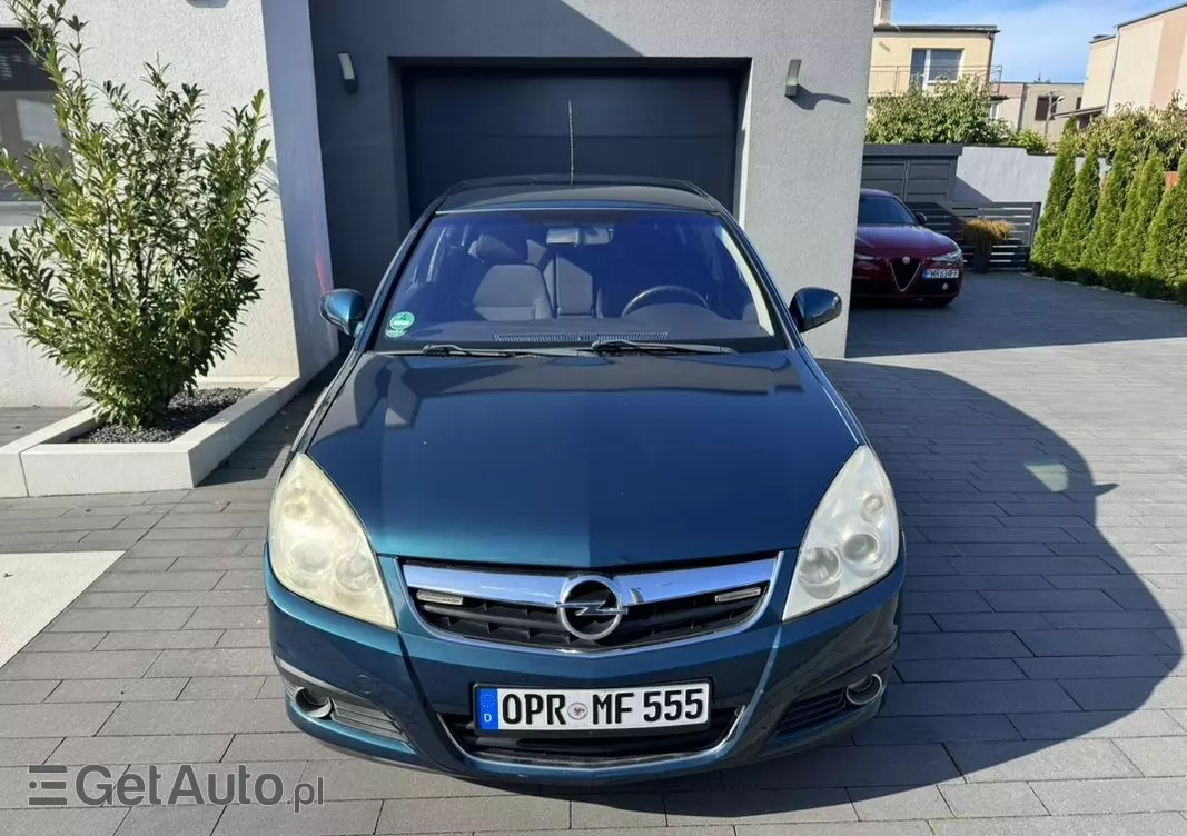 OPEL Signum 1.8 Business