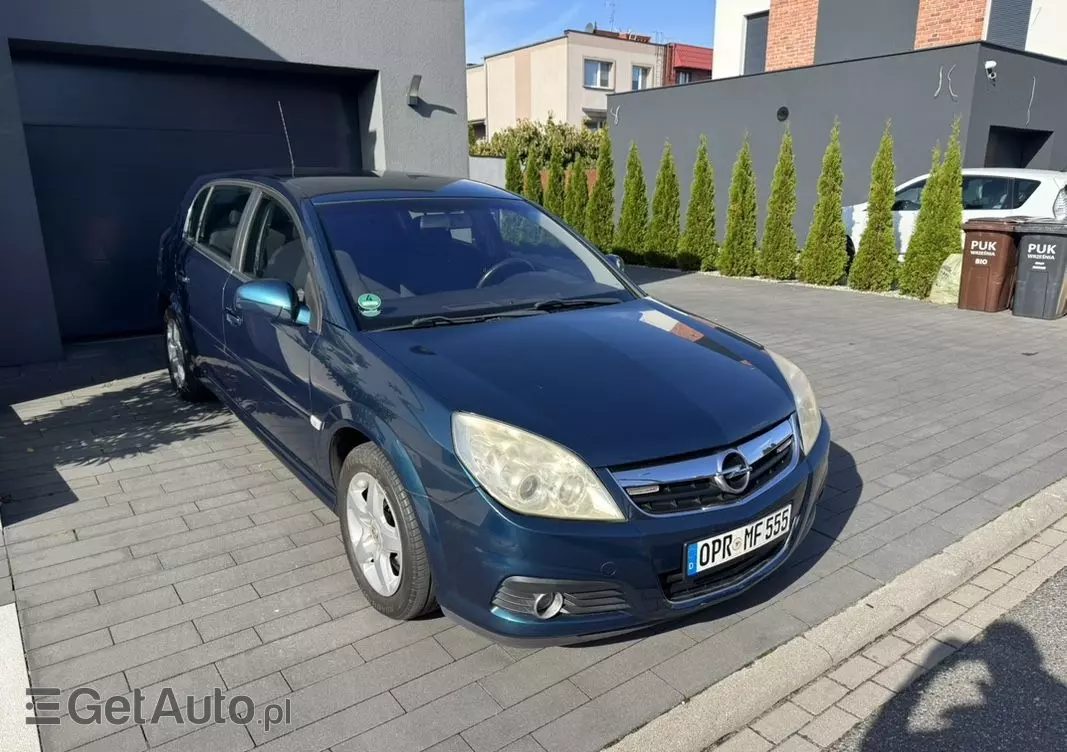 OPEL Signum 1.8 Business