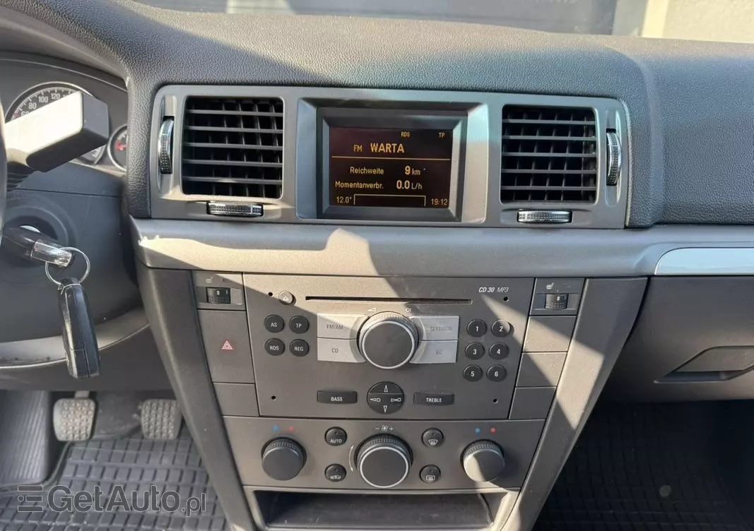 OPEL Signum 1.8 Business