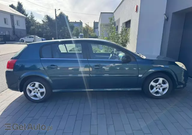 OPEL Signum 1.8 Business