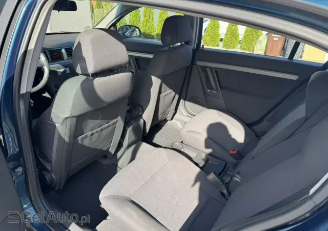 OPEL Signum 1.8 Business