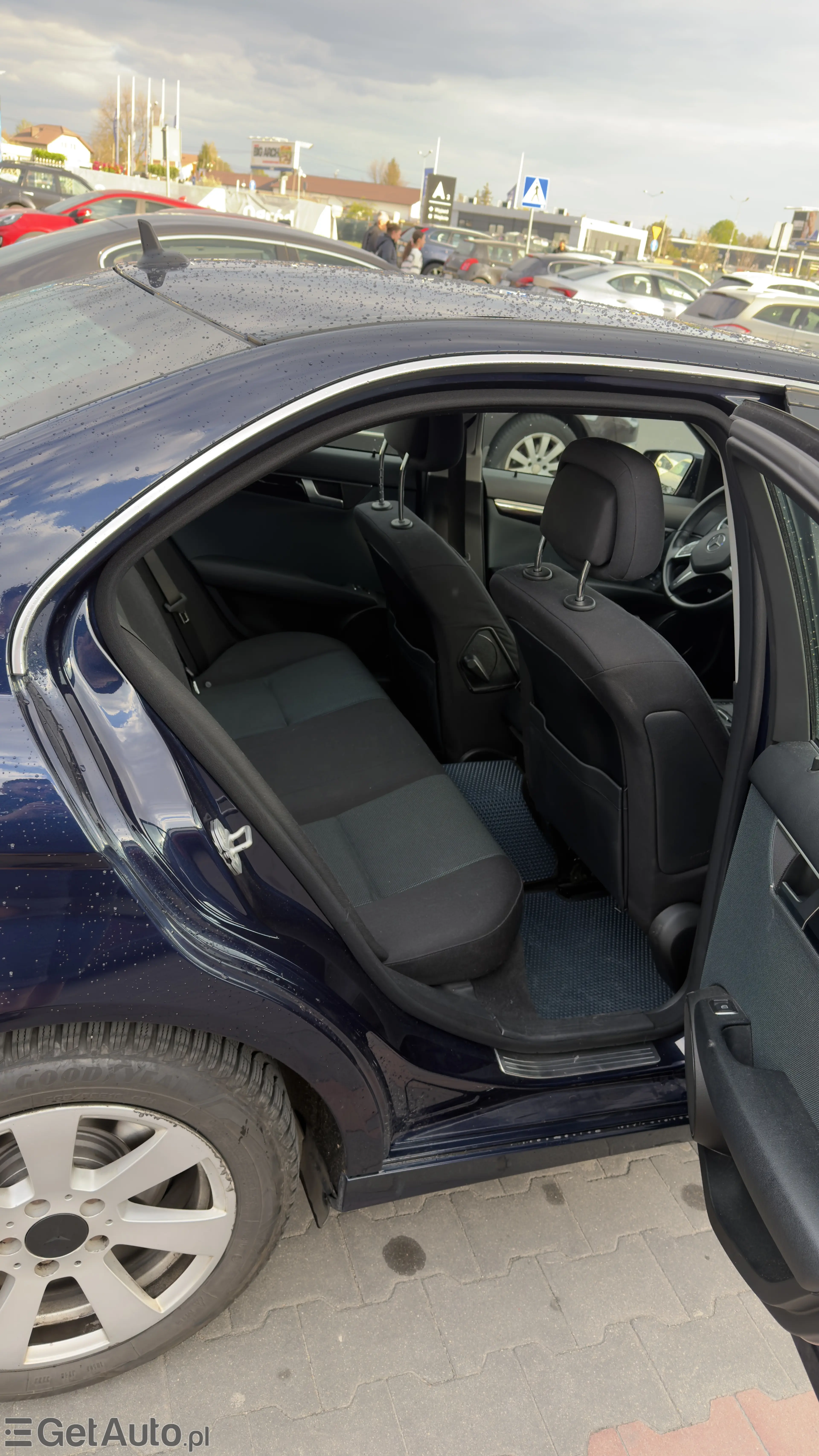 MERCEDES-BENZ Klasa C 4Matic