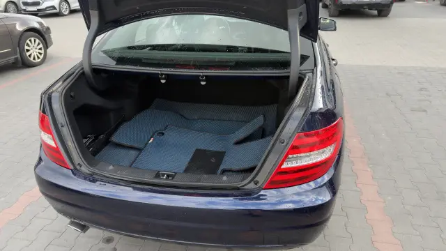 MERCEDES-BENZ Klasa C 4Matic