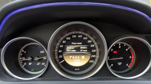 MERCEDES-BENZ Klasa C 4Matic