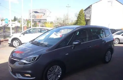 OPEL Zafira 