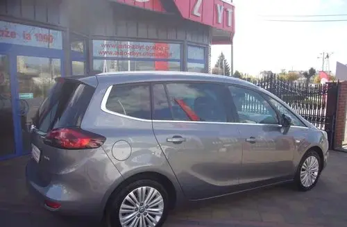 OPEL Zafira 