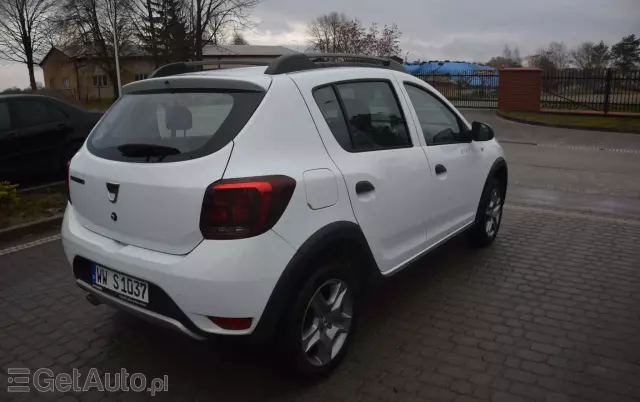 DACIA Sandero Stepway TCe 90 (S&S) Essential