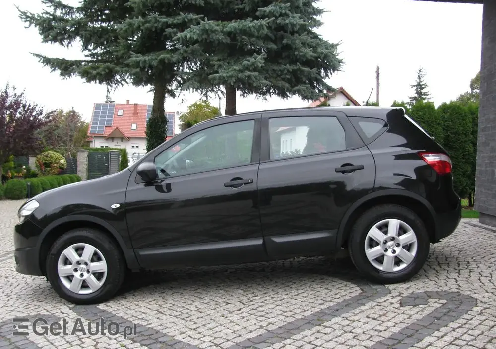 NISSAN Qashqai 1.6 Visia