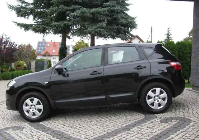 NISSAN Qashqai 1.6 Visia
