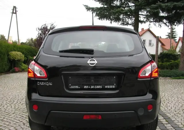 NISSAN Qashqai 1.6 Visia
