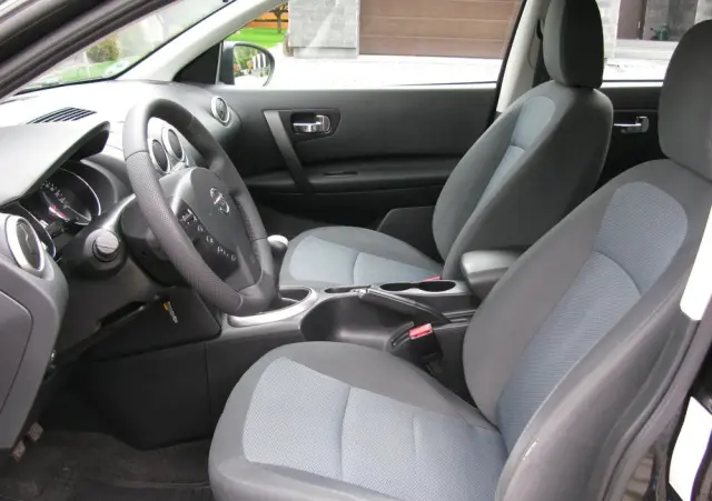 NISSAN Qashqai 1.6 Visia