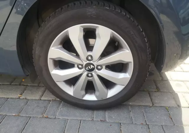 KIA Rio 1.0 T-GDI MHEV L Business Line