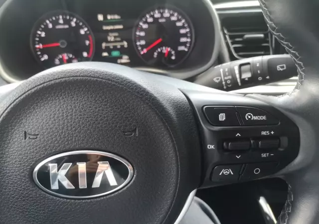 KIA Rio 1.0 T-GDI MHEV L Business Line