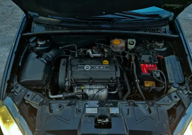 FIAT Croma 1.8 16V Active