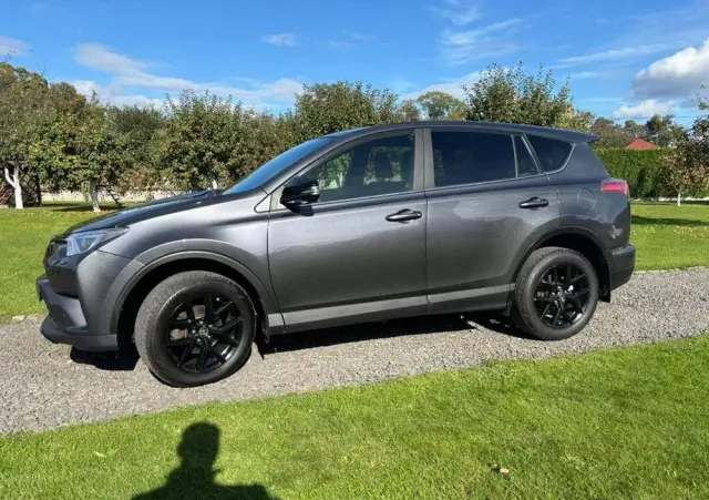TOYOTA RAV4 2.0 Active 4x4