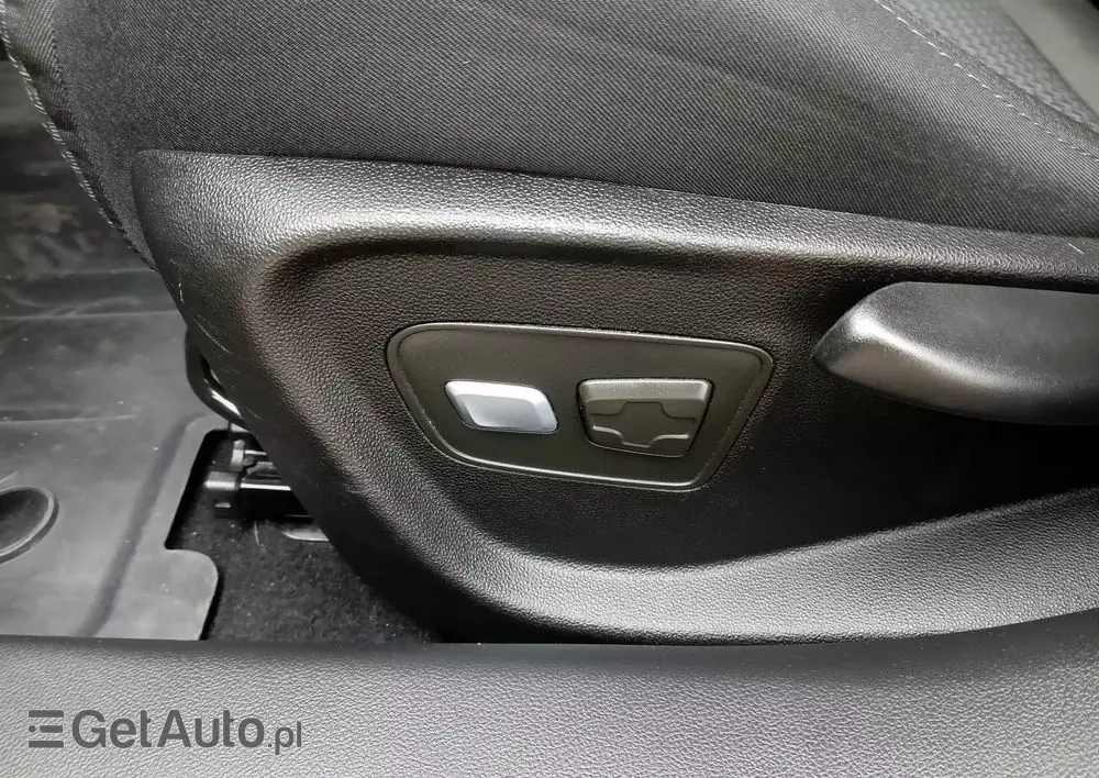 RENAULT Talisman Grandtour BLUE dCi 150 BUSINESS EDITION