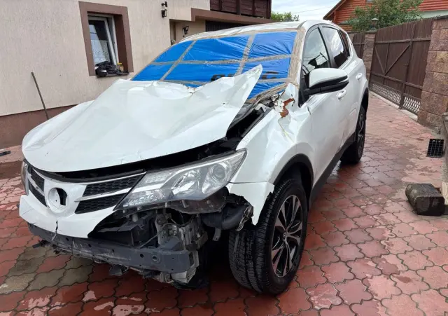 TOYOTA RAV4 2.0 D-4D 4x2 Start-Stop Comfort